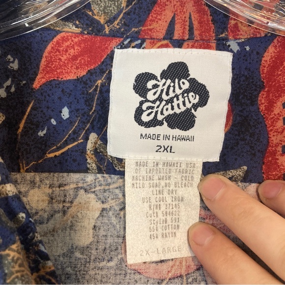 Hilo Hattie Vintage Floral Hawaiian Short Sleeve Button Shirt 2XL Turtle Fish - Picture 2 of 5